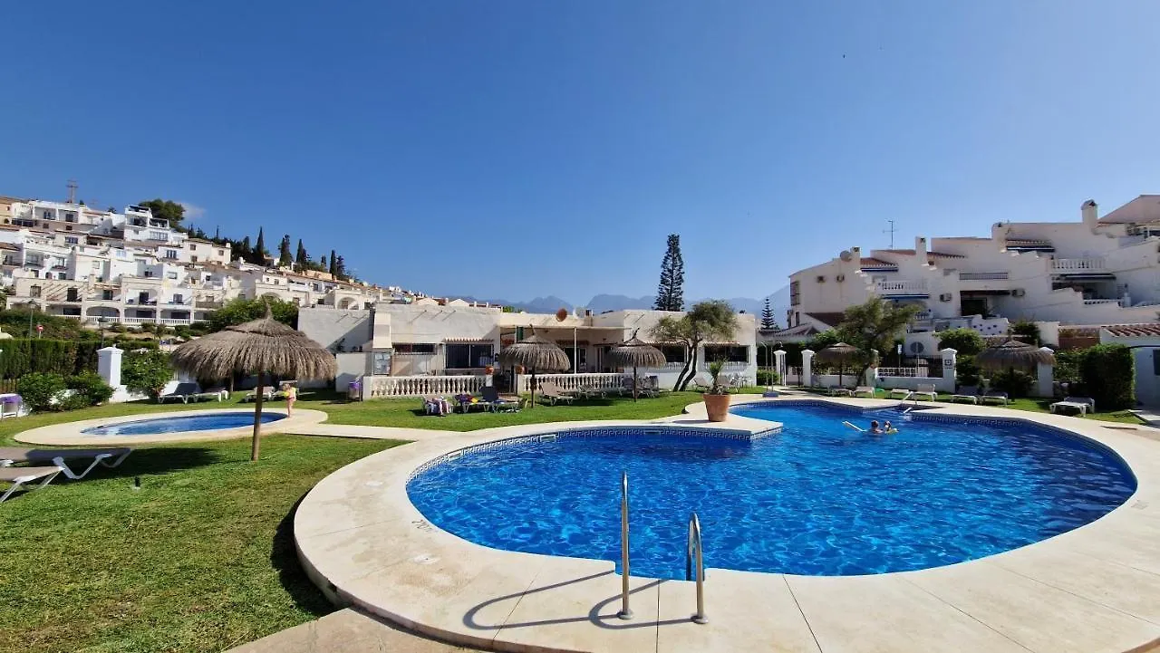 Сasa de vacaciones Stilfullt Semesterhus Naera Pool Och Strand. Nerja España